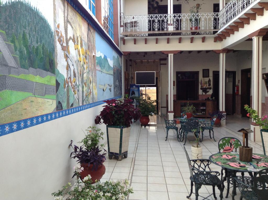 Posada Morelos Uruapan  Екстериор снимка